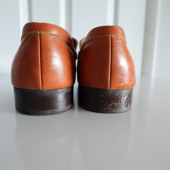 Louis Vuitton Tan Brown Orange Leather LV Gold Plaque Logo Square Toe Loafers - Picture 7 of 16